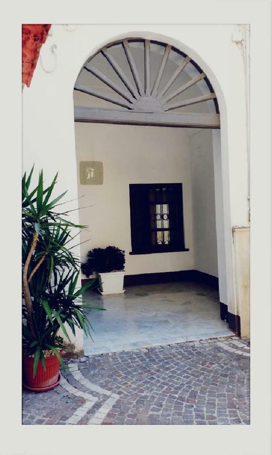 Il Volo Del Gabbiano Daire Napoli Dış mekan fotoğraf