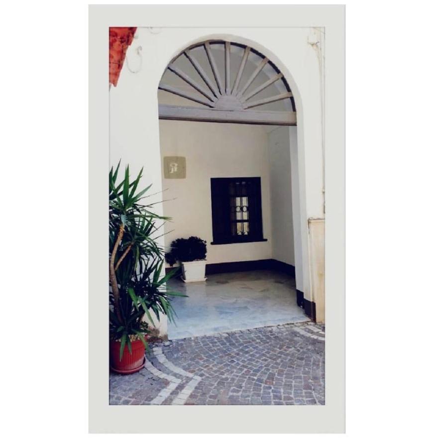 Il Volo Del Gabbiano Daire Napoli Dış mekan fotoğraf